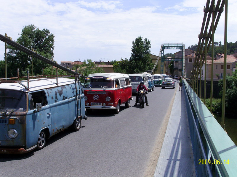 0075 le pont de la riviere KWAÏ